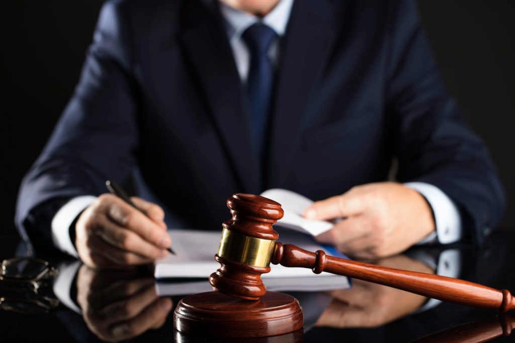 Asesoramiento legal para empresas en Aranda de Duero: la importancia de contar con un abogado en Aranda de Duero